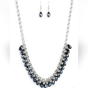 BEAUTIFUL BEADED NECKLACE